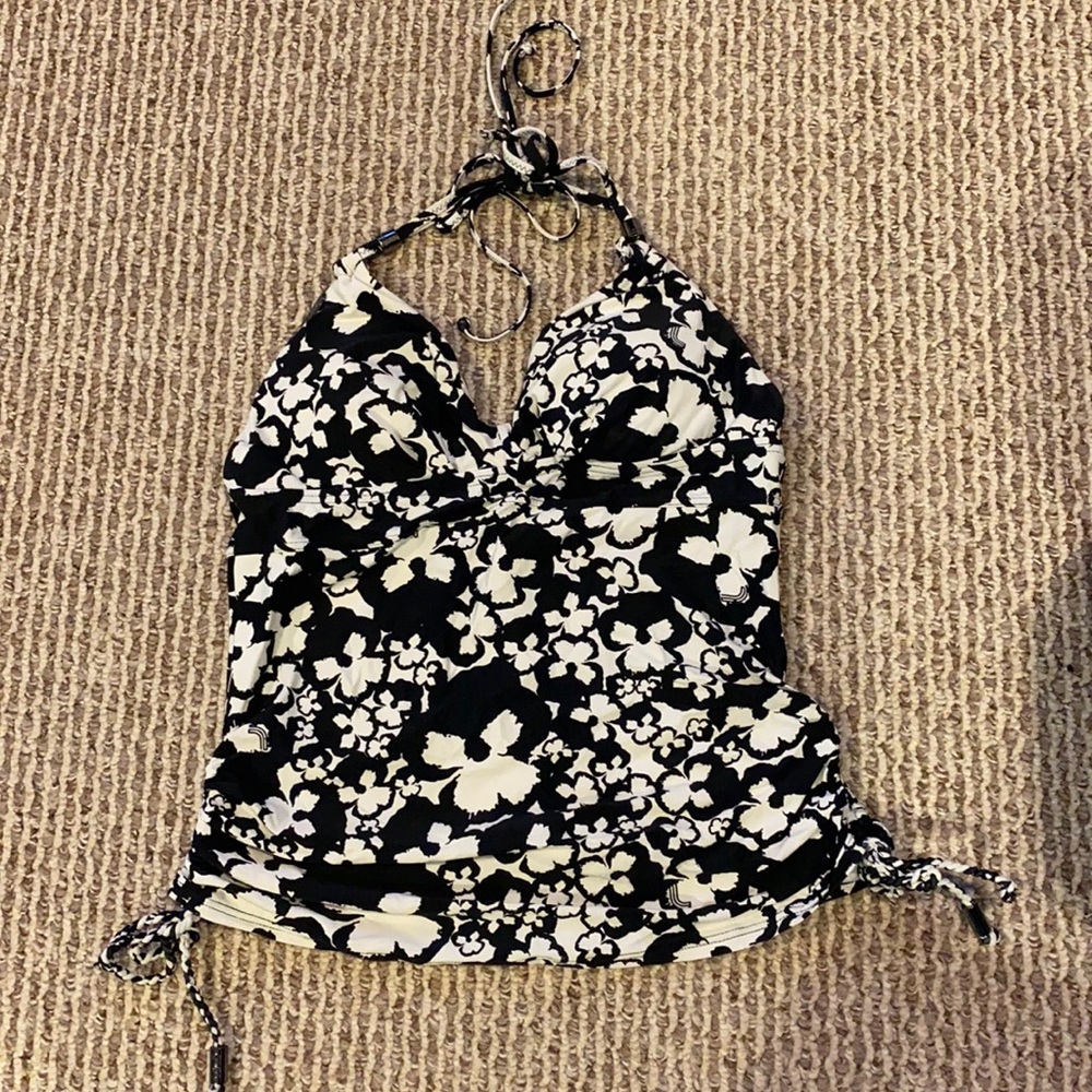 Like New Lole Halter Tankini black and White